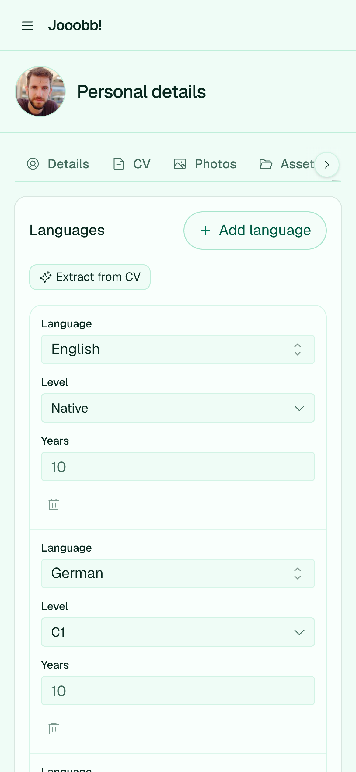 Spoken languages with proficiency levels